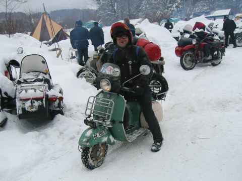 Italienischer Rollerpilot